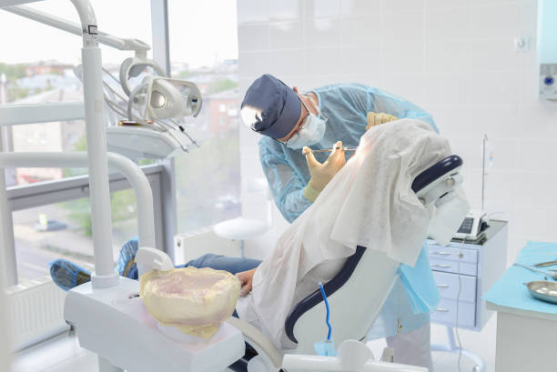 Best Emergency Treatment for Dental Infections or Abscesses in Amerin Nyon, CA